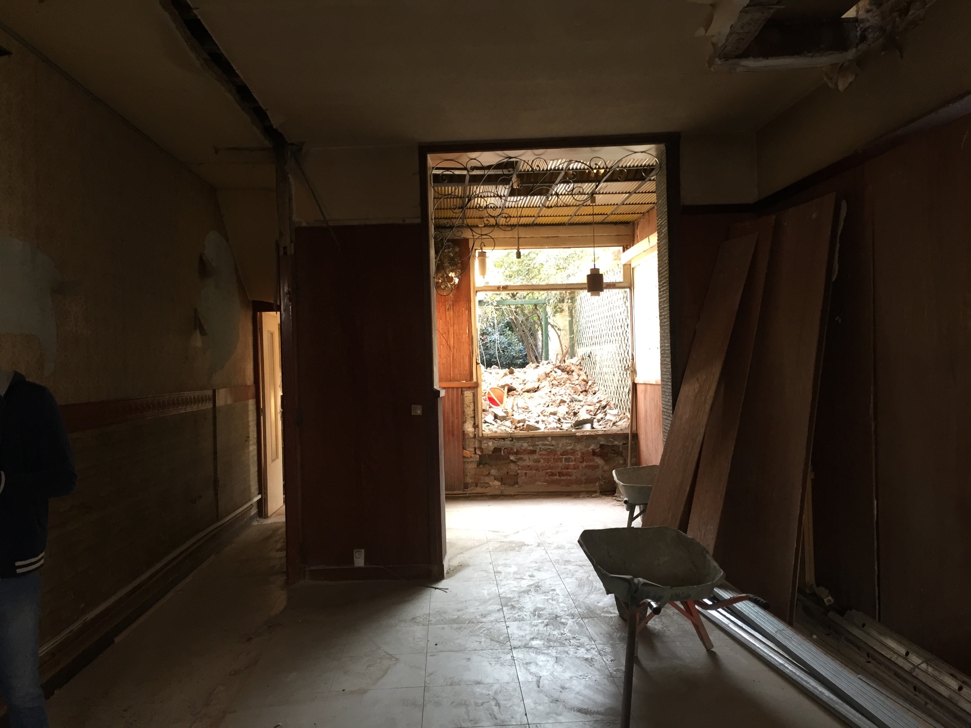 Maison de 130 m², rénovation complète — Évacuation des gravats pendant la démolition
